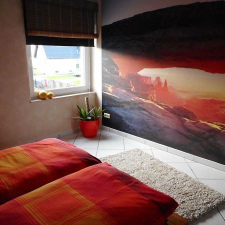 Modernes Ferienhaus Der Besonderen Art Mit Garten لونه المظهر الخارجي الصورة