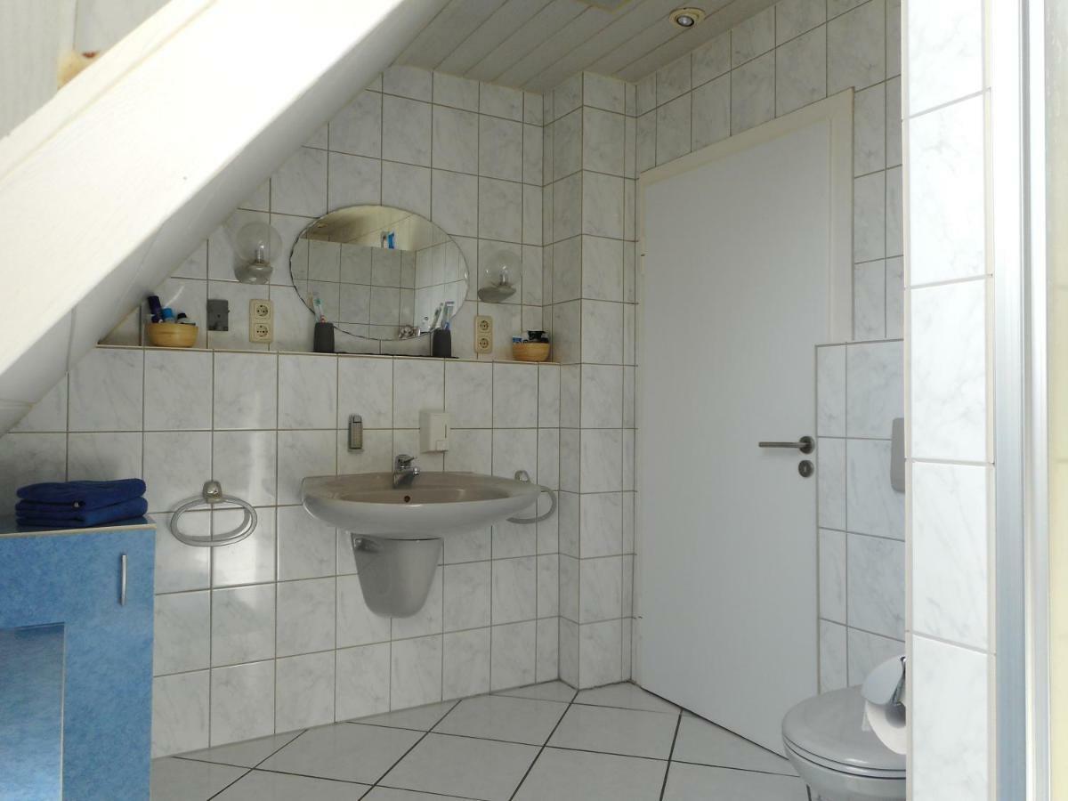 Modernes Ferienhaus Der Besonderen Art Mit Garten لونه المظهر الخارجي الصورة
